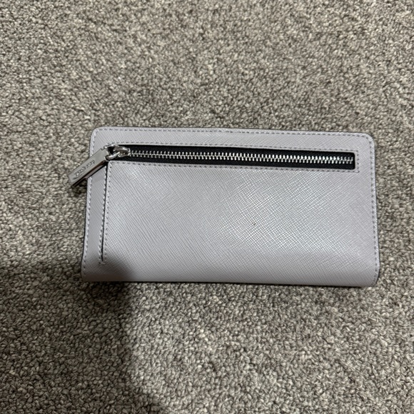 Kate Spade Wallet - Picture 2 of 3
